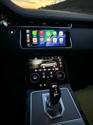 mRange Rover Evoque 2.0 D150 HSE AUTO 4WD