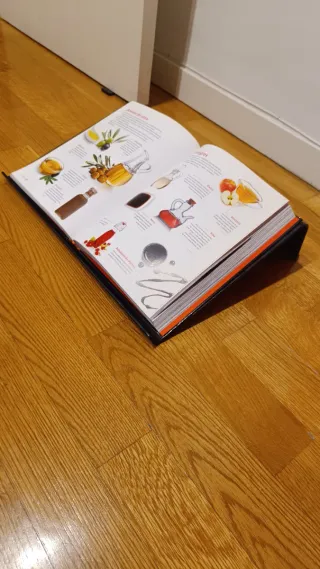 Soporte libro plástico negro ikea