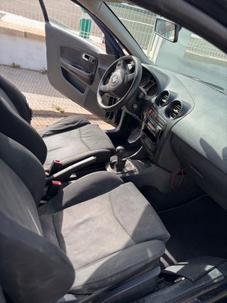 SEAT Ibiza 2004