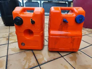 Depósitos de combustible 22L Hulk y pikappa