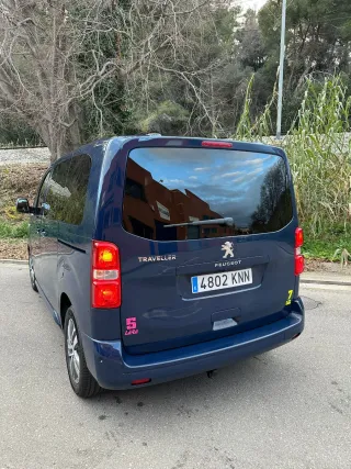 Peugeot Traveller 2018