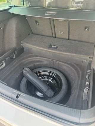 VW Golf Advance 1.6TDi 110cv automatico