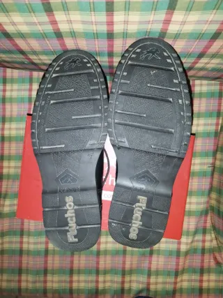 Zapatos Fluchos T.45 Negro Piel