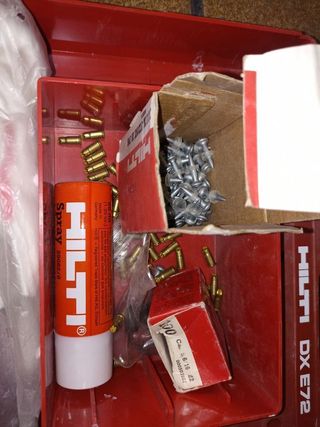 HILTI DX E72 - Pistola de fijaciónHILTI DX E72