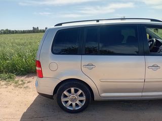 Volkswagen Touran 2005