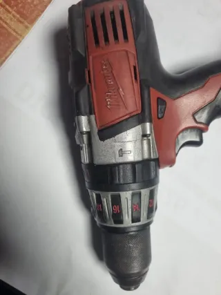 Taladro Milwaukee HD 18 PD