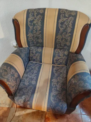 Sofá 3 plazas y 2 sillones a juego