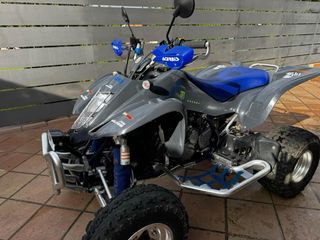Quad Suzuki LTZ 400