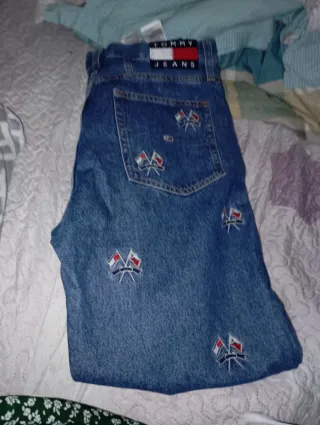 Jeans Tommy Jeans Azules con Banderas
