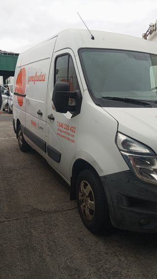 Nissan NV400 2017