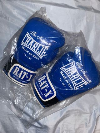 Guantes Boxeo Charlie a estrenar