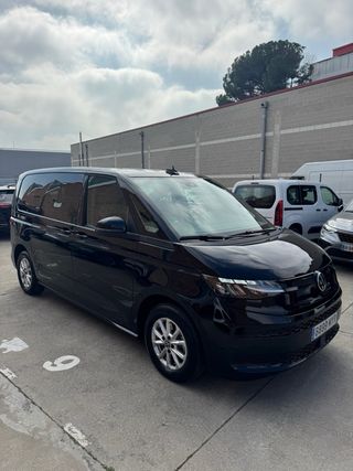 VW Multivan T7 2025 2.0TDi 150cv automatica