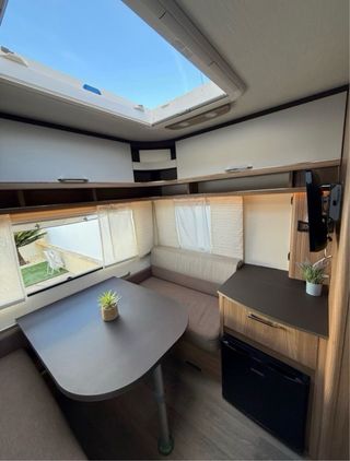 Caravana Bürstner 7,35m