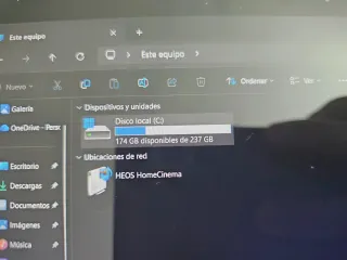 Portátil Asus i7 UX390U como nuevo, batería nueva