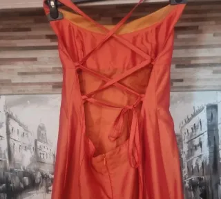 Vestido de fiesta naranja