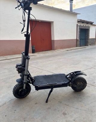 Patinete Eléctrico Potente 6000W