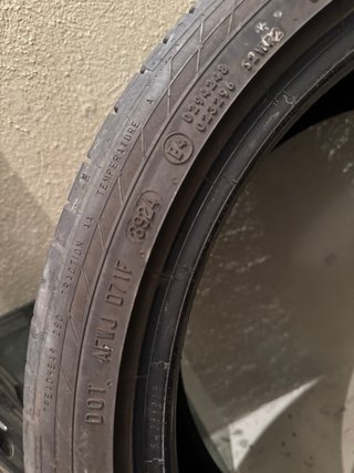 2 Ruedas Continental 215/40R18 89W