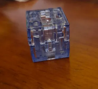 Figura cubo Minecraft Kinder Joy azul