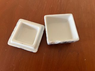 Alhajero de porcelana vintage (años 80)