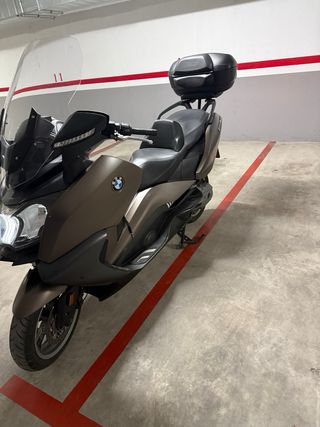 BMW 650 GT Maxi Scooter Bronce