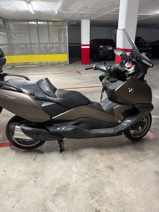 BMW 650 GT Maxi Scooter Bronce