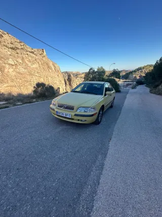 Volvo S40 2001
