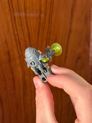 Minifigura Lego Alien Guerrero