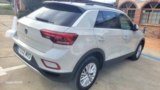 Volkswagen T-Roc 2023
