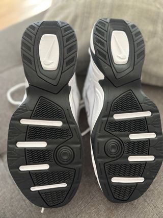 Nike M2K Tekno Zapatillas Blancas y Negras