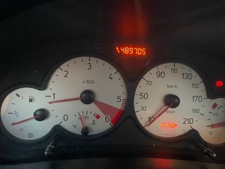 Peugeot 206 2003