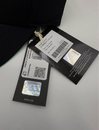 Gorra F1 de Mercedes-Motorsport x Adidas