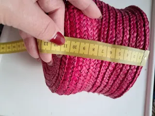 Caixa em palhinha rosa