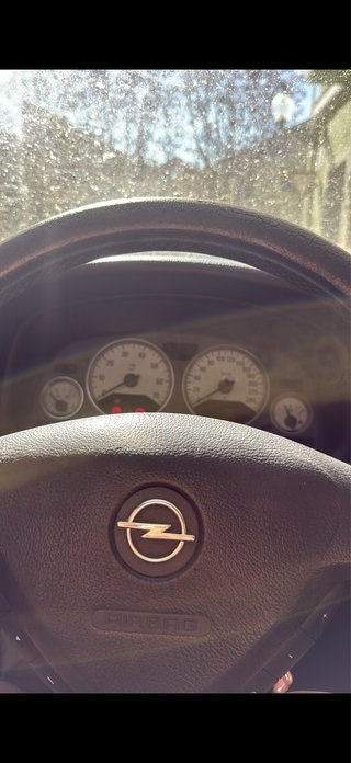 Opel Astra bertone 2001