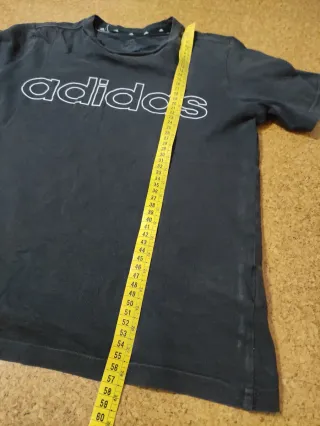 Camiseta Adidas negra logo grande talla XS