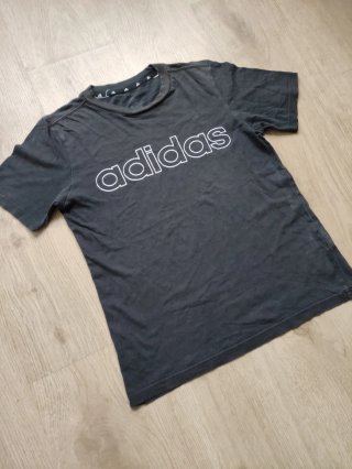 Camiseta Adidas negra niño 11-12 años