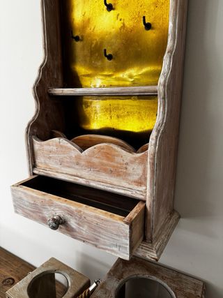 Appendiabiti in legno e metallo