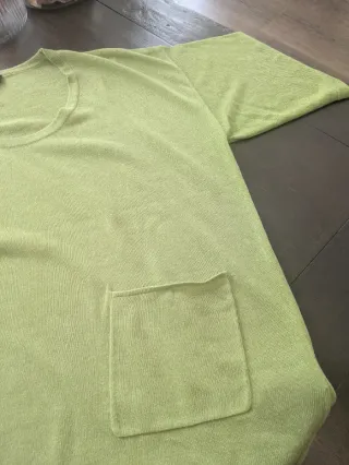 Jersey Zara verde con etiqueta