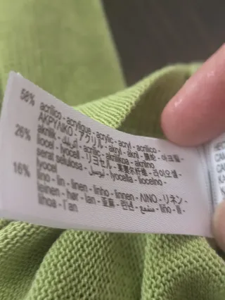 Jersey Zara verde con etiqueta