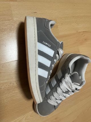 Adidas Campus Zapatillas Grises y Blancas