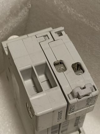 Merlin Gerin C16 230V~ 16A Interruptor Diferencial