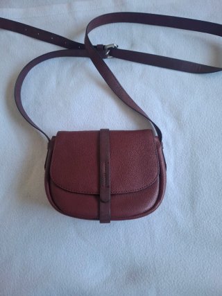 Bolso de piel auténtica burdeos