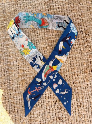 Pañuelo Hermes Twilly Seda