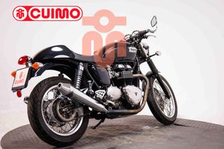 TRIUMPH THRUXTON 900