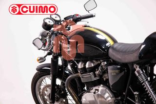 TRIUMPH THRUXTON 900