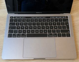 MacBook Pro 13” 2019 Touch Bar i5 8GB 256GB