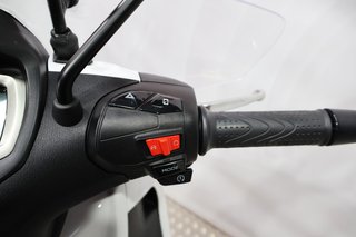 Piaggio BEVERLY 400 HPE