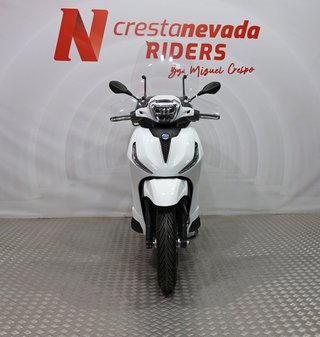 Piaggio BEVERLY 400 HPE
