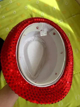 3 Cappelli per Costumi (Nero e Rosso)