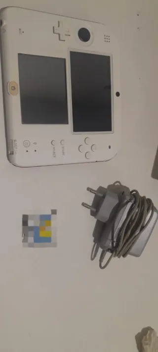 Nintendo 2DS Edición Super Mario Bros. 2