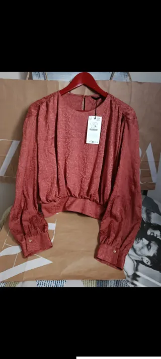 Blusa Zara Roja Talla L